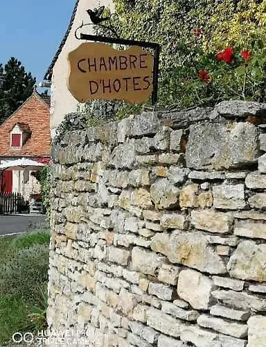 Hotes Les Oiseaux 3* Uzech